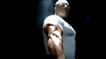 Brad Bares His Bulges